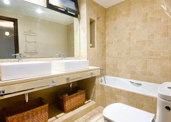 Playa Calzoa Apartment